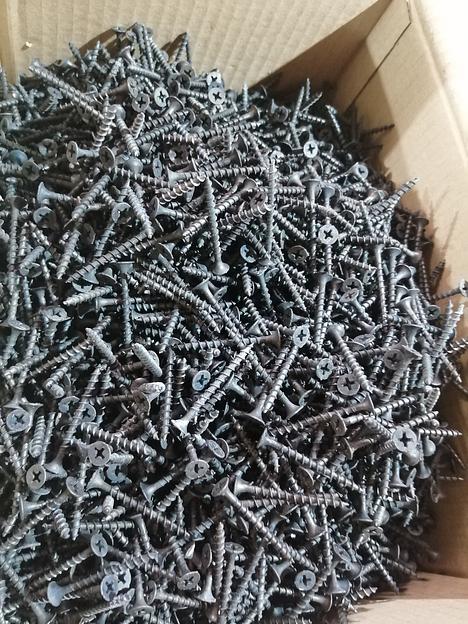 Шуруп с потайной головкой для дерева 3,5х35 чёрного цвета ОПТ фото 2