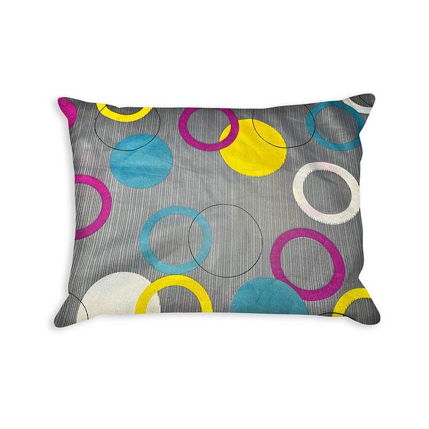 Подушка «Ника» серая с разноцветными кругами 50×68 см опт фото 1