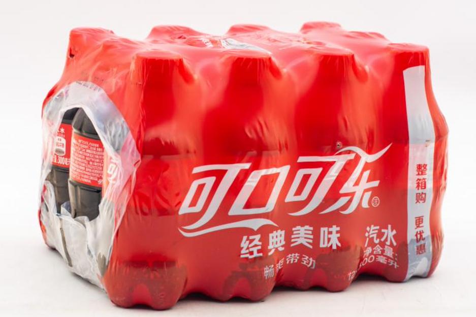 Напиток газированный Coca-Cola 300 мл ПЭТ ОПТ фото 4