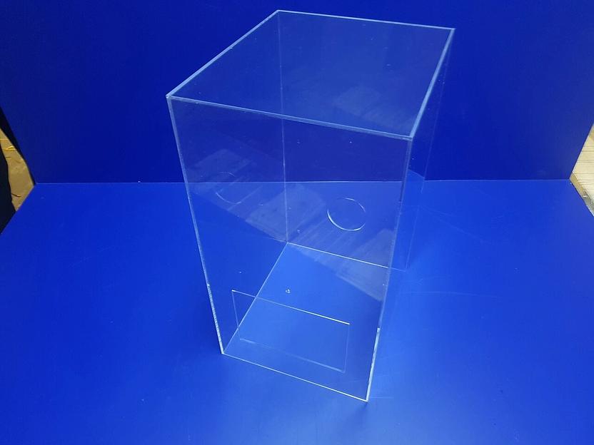 Технический короб из оргстекла. фото 2