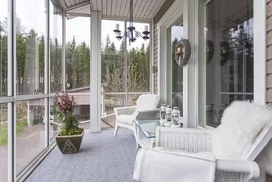 Услуга по алюминиевому холодному остеклению фото 2