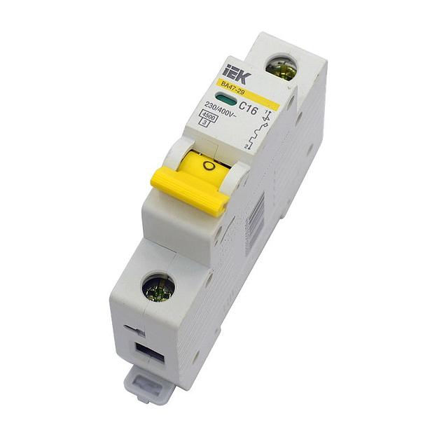 Автоматический выключатель однополюсный 16А IEK фото 2