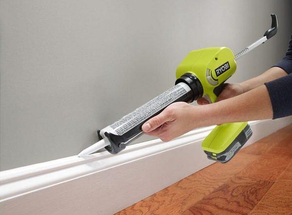 Аккумуляторный пистолет для нанесения клея и герметика Ryobi CCG1801 фото 3