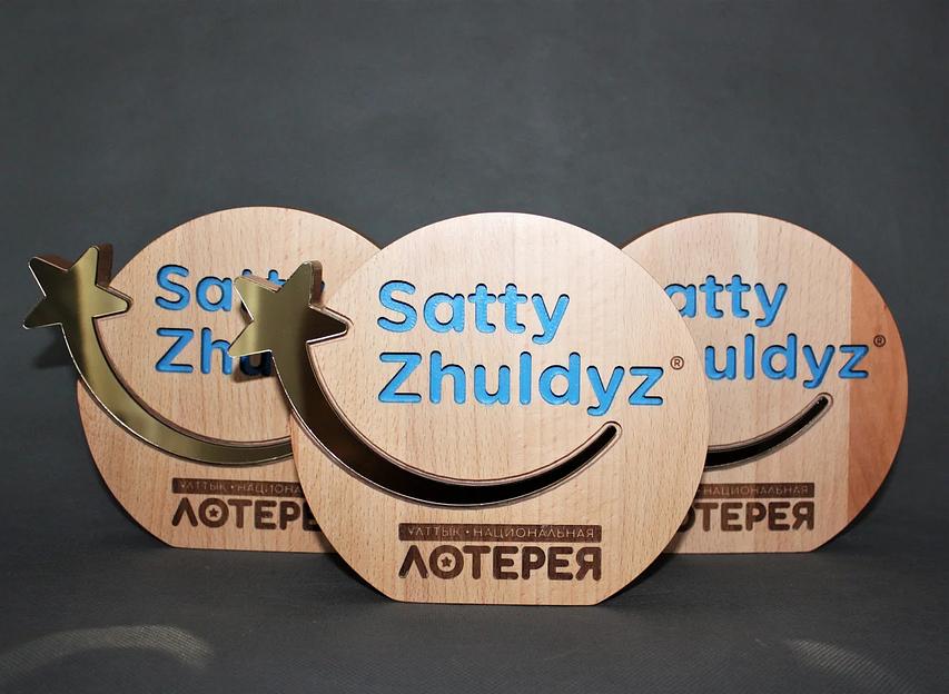 Наградные статуэтки из дерева, под заказ фото 2