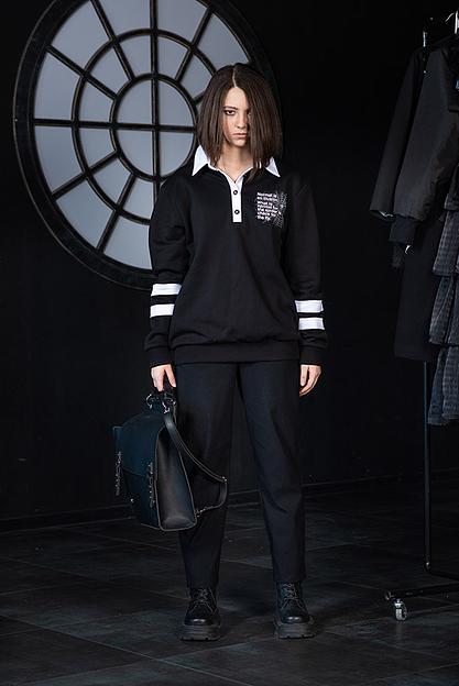 Черный свитшот-поло с принтом «Normal is an Illusion» ОПТ фото 2