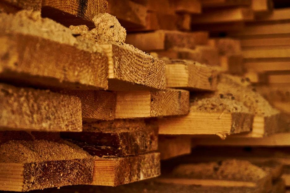 Обрезная доска 25х100х6000 мм 1 сорт фото 2