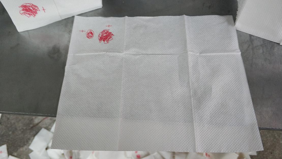 Автоматический станок для производства бумажных полотенец L-сложения для настольных диспенсеров модель LSLX фото 4