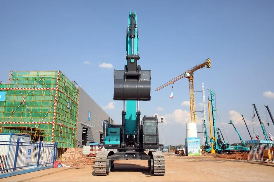 Экскаватор Sunward «SWE750F» карьерный фото 4