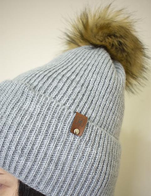 Шапка зимняя с помпоном серая ОПТ фото 3