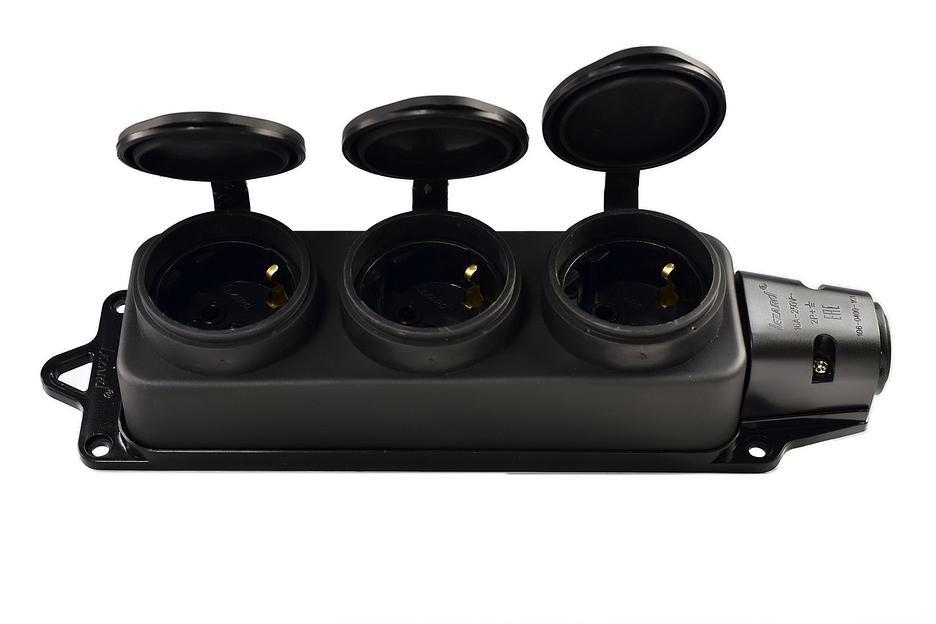 Розетка наружной установки 3х2Р+РЕ 1х16А 220v каучук фото 1