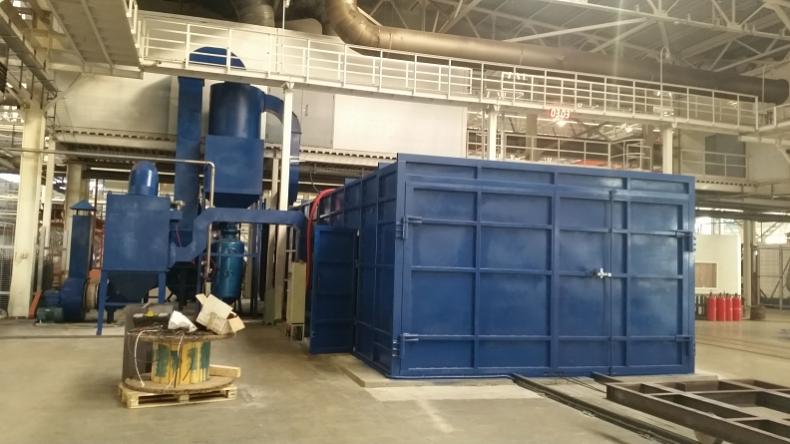 Обитаемая камера дробеструйной очистки с вакуумно фасеточным сбором дроби фото 1