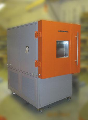 Испытательная камера «Тепло-Холод-Влага» серии КТХВ объемом 500 л фото 1