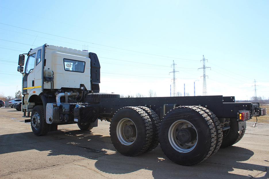 Шасси FAW 6х4 CA3250P66K24T1E5 J6 фото 3