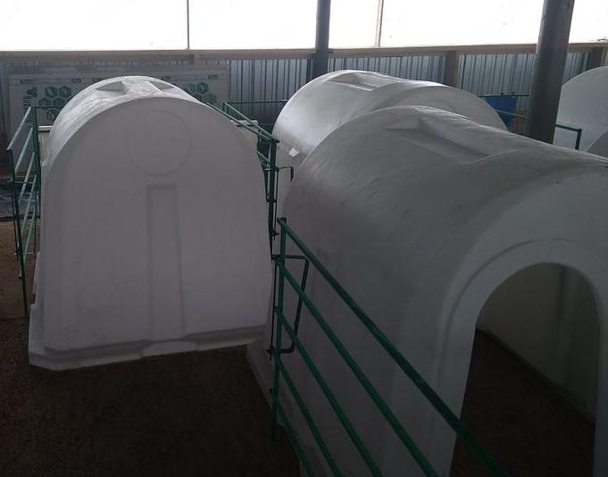 Домик для телят фото 3