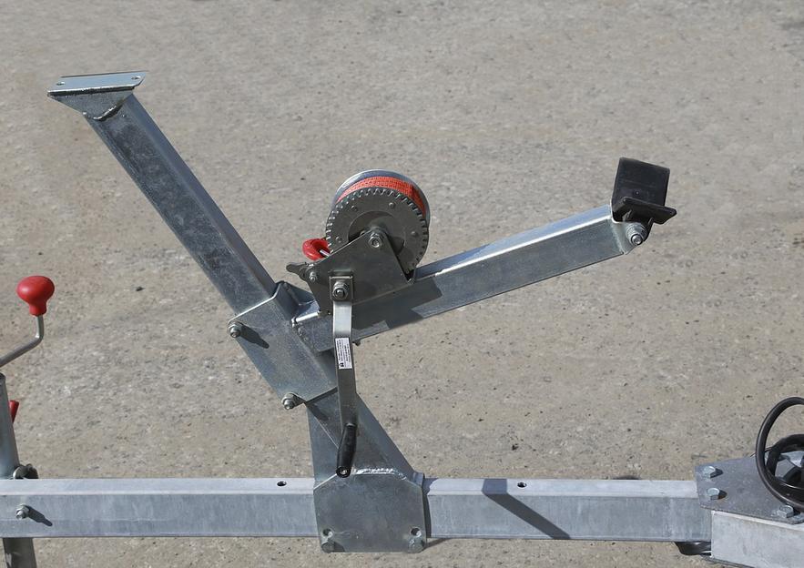 Прицеп водник В7 фото 3