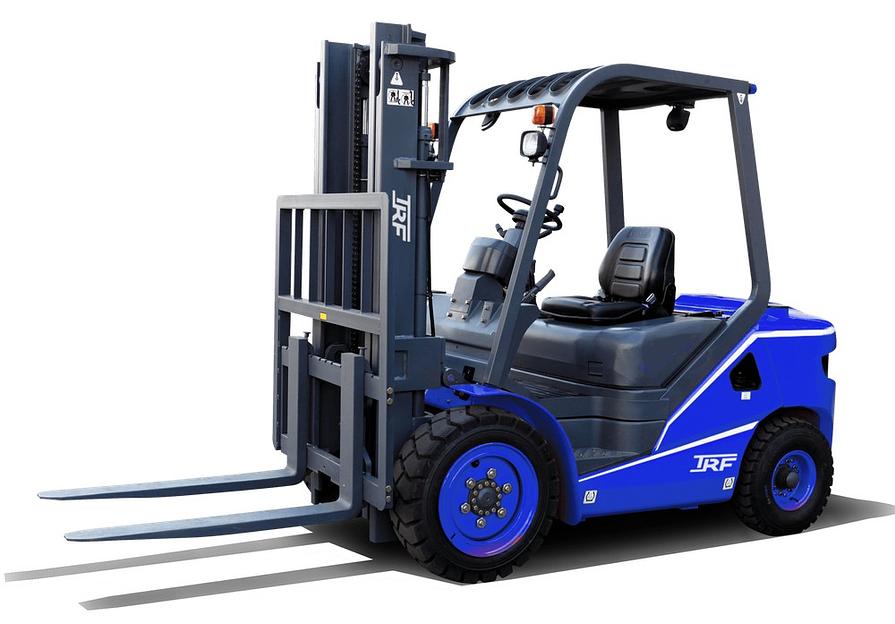 Дизельный вилочный погрузчик «TRF D15-3i» фото 1