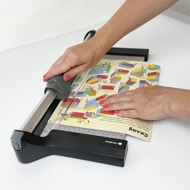 Резак дисковый Heleos РРA4-1 A4/13лист./330мм/ручн.прижим фото 8