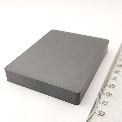 Ферритовый магнит в форме пластины 84х64х12 мм фото 3