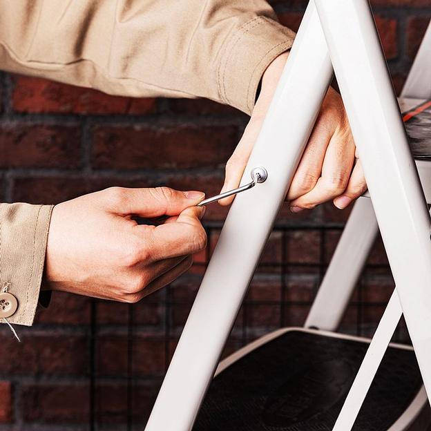 Ключи Deli Набор шестигранных ключей удлиненных Deli DL3590 9шт размер 1,5-10 мм, пластиковый держатель фото 4