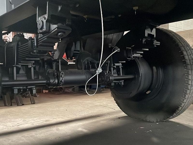 Прицеп самосвальный МАЗ 856100-014, 2014 фото 5