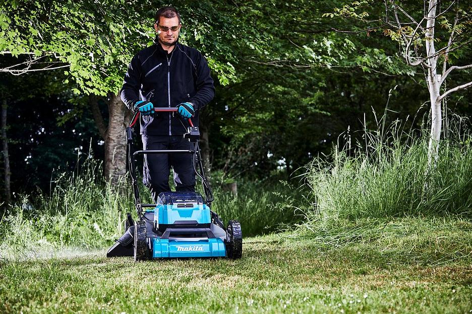 Газонокосилка роторная Makita DLM532Z 1600Вт фото 3