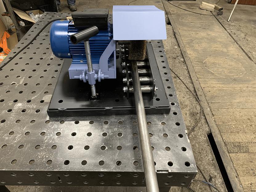 Станок зачистной для профильных и круглых труб до 160 мм (ЗС-160) фото 2