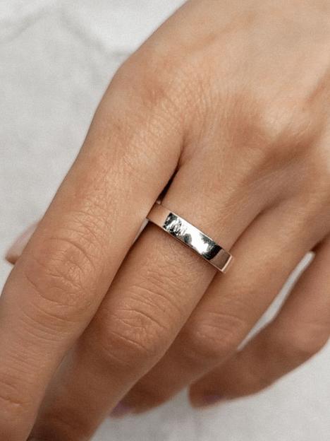 Обручальное кольцо серебро без вставок 925 фото 2