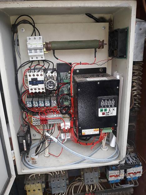 Услуга по установке преобразователя частоты подъёма на кран 132 EC-H8 в г.Челябинск фото 1