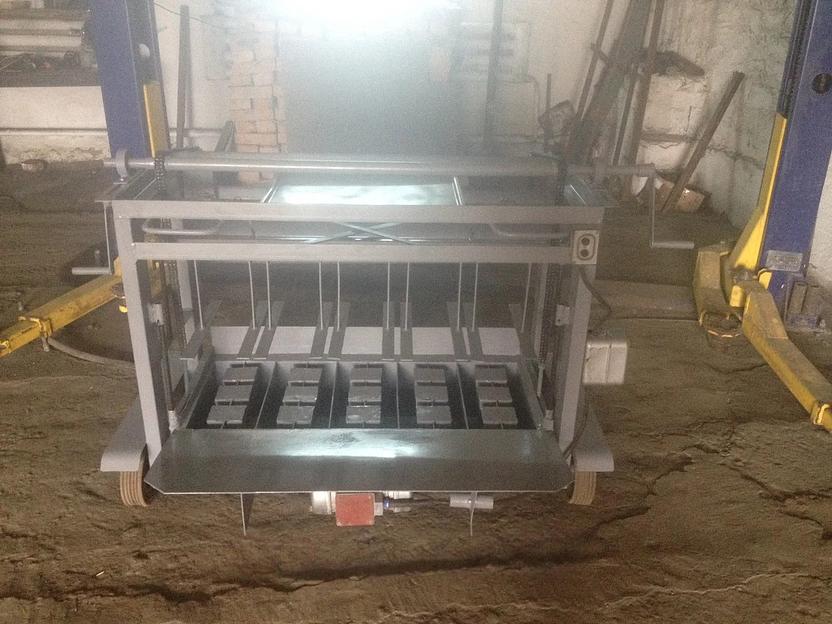 Шлакоблочный станок на 5 блоков стационарный Балхаш фото 2