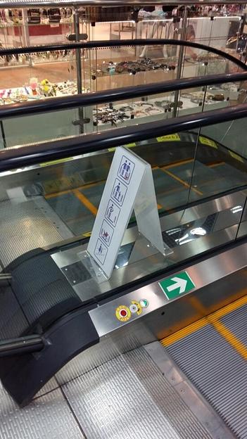 Отбойник для эскалатора 250х500мм фото 2