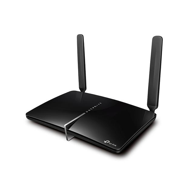 Маршрутизатор  TP-Link  Archer MR600 фото 1