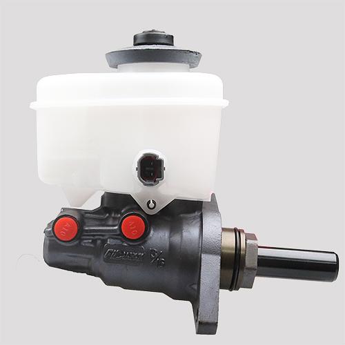 Главный тормозной цилиндр 47028-60030 (FM-1886) FIC фото 1