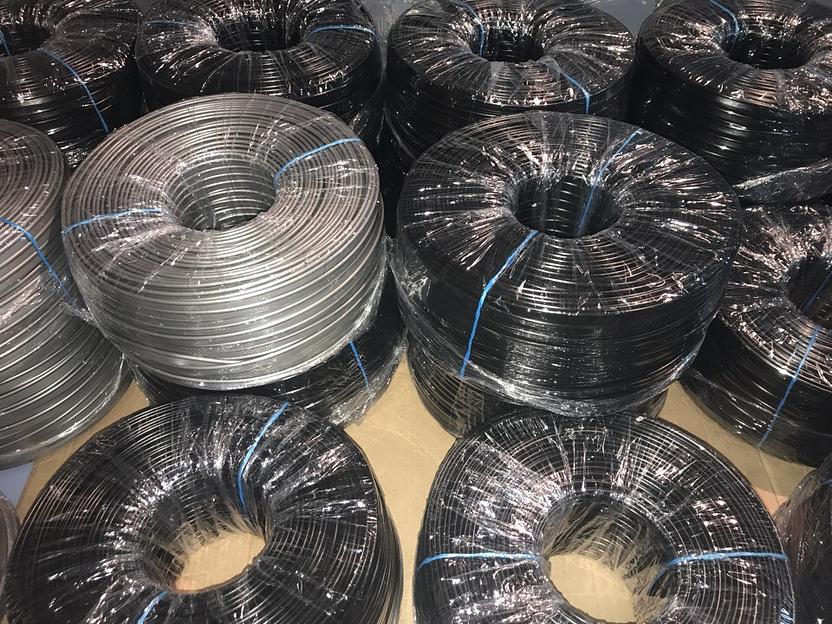 Кант-кедер черный 4,0 мм фото 1