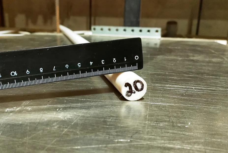 Стержень Ф-4 фторопластовый ф20 мм опт фото 2