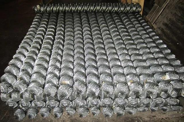 Сетка-рабица 55×55 1.8×10 м д 1.8 оцинкованная опт фото 1