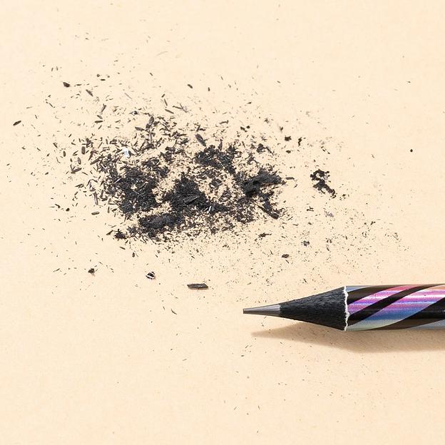 Карандаш ч/г Deli EC041-HB 2.2мм HB кругл. черный Animal Texture ластик фото 2