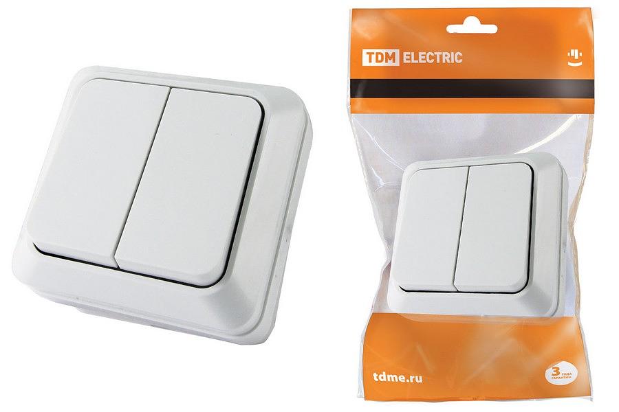 Выключатель двухклавишный открытой установки IP20 10А, белый Ладога фото 1