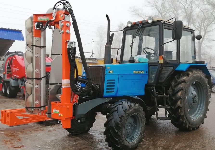 Обрезчик кустов и деревьев фото 2