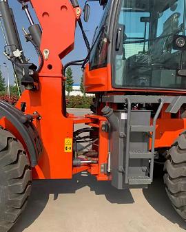 Погрузчик Rongwei SM2500 фото 4