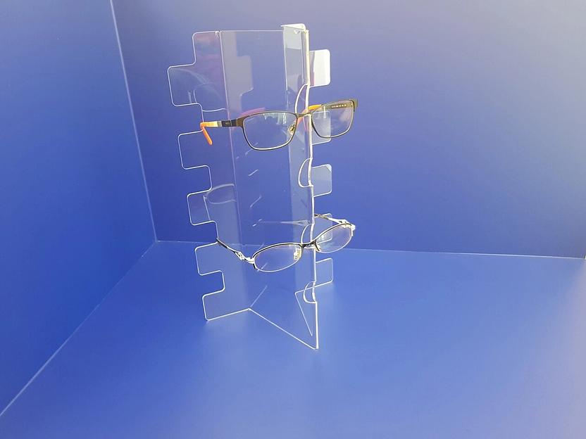 Подставка для очков гнутая. фото 1