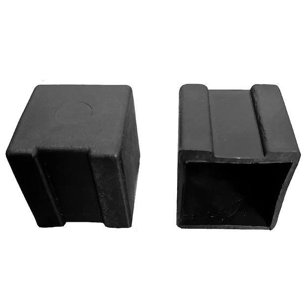 Заглушка пластиковая наружная 20×20 мм фото 1