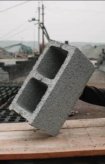 Шлакоблок строительный р.17×17×35 фото 2