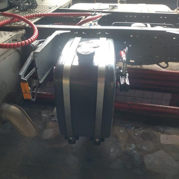 Услуга по гидрофикации тягачей Mercedes фото 1