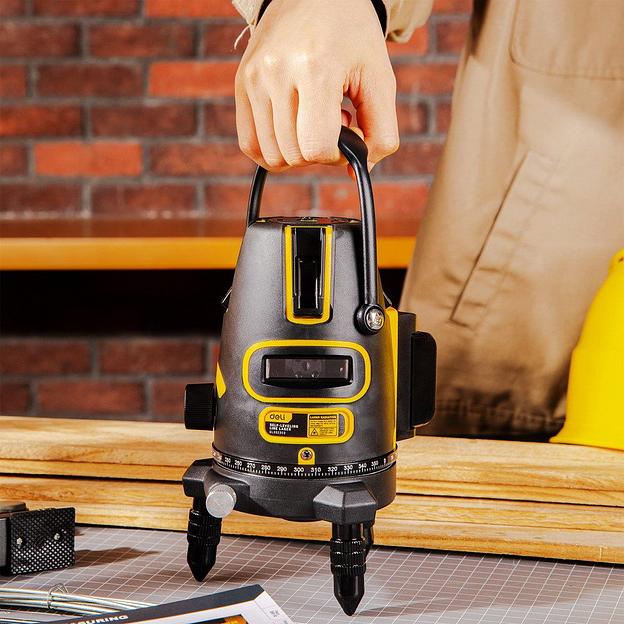 Измерительный и разметочный инструмент Deli Лазерный уровень Deli DL332303 3 луча(зеленый цвет), точность +/-1,5мм/7м, угол самовыравнивания 3°, 1АКБ 3 А*ч+ЗУ, время работы до 6 часов, кейс фото 4