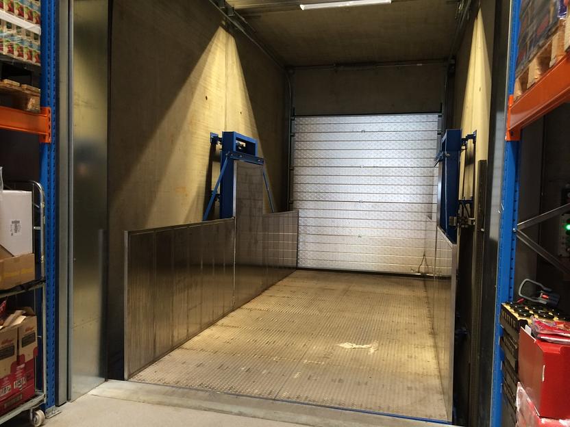 Грузовой подъемник EV-2C-3000, до 3000 кг фото 4