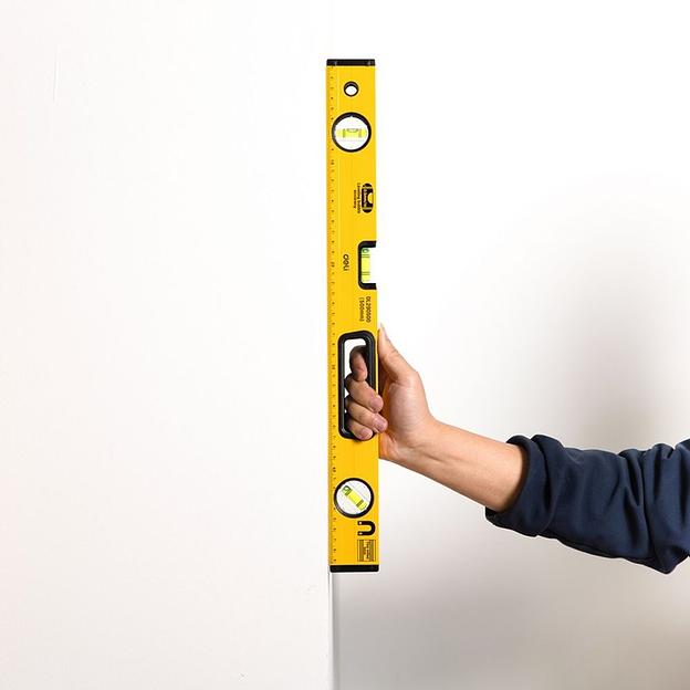 Измерительный и разметочный инструмент Deli Строительный уровень Deli DL290500 500мм, алюминиевый сплав, мягкие резиновые заглушки, магнит, измерение под углом 45° фото 5