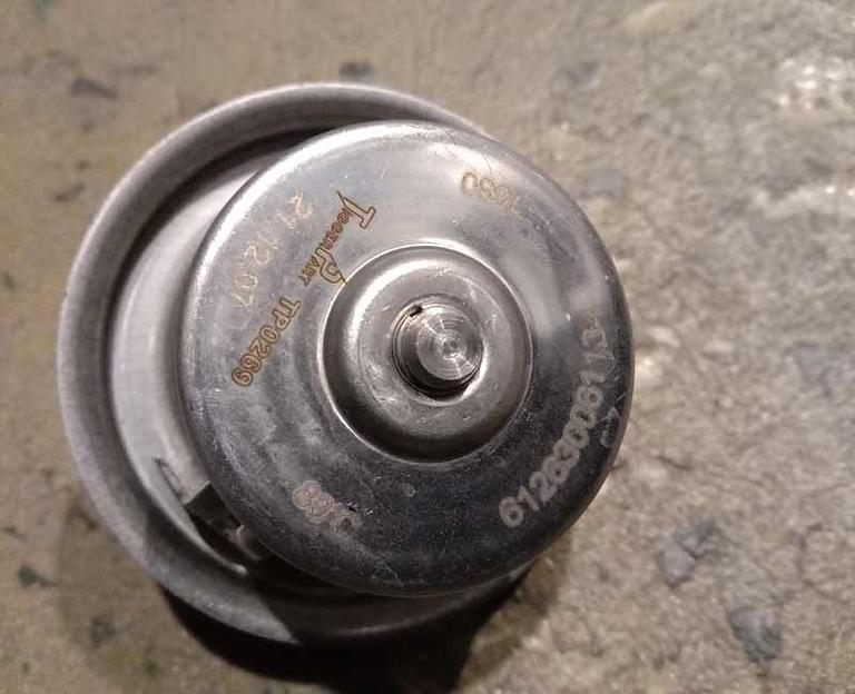 Термостат 83 гр. WP12 SHAANXI 612630060031 TiggerPart фото 2