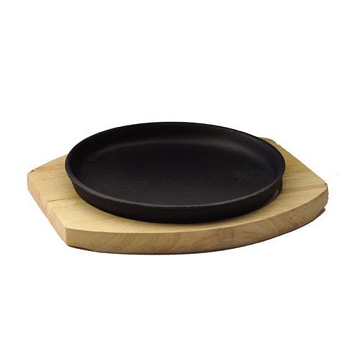 Сковорода порц. d=18.5 см. h=2 см. чугун. на дерев. подставке /1/10/ фото 1