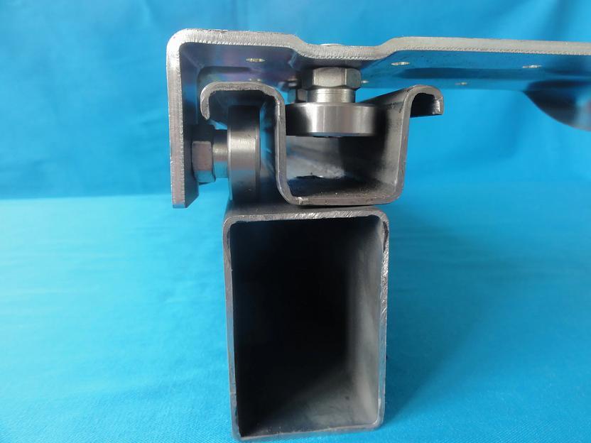 Направляющая под ролик сдвижного тента, 3000мм фото 5