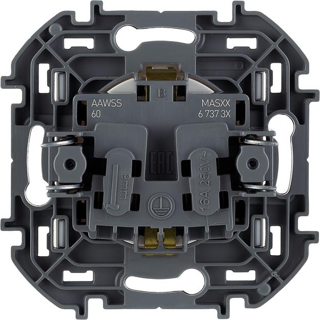 Розетка 2К+З со шторками - немецкий стандарт - 16 А - 250 В~ - INSPIRIA - белый Legrand 673730 фото 2